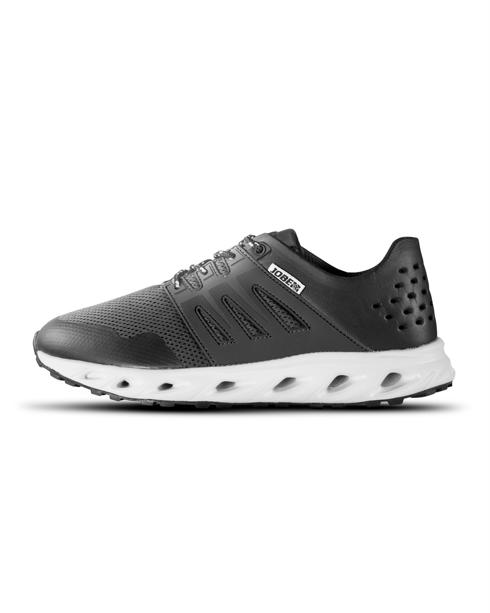 Discover Sneaker negro